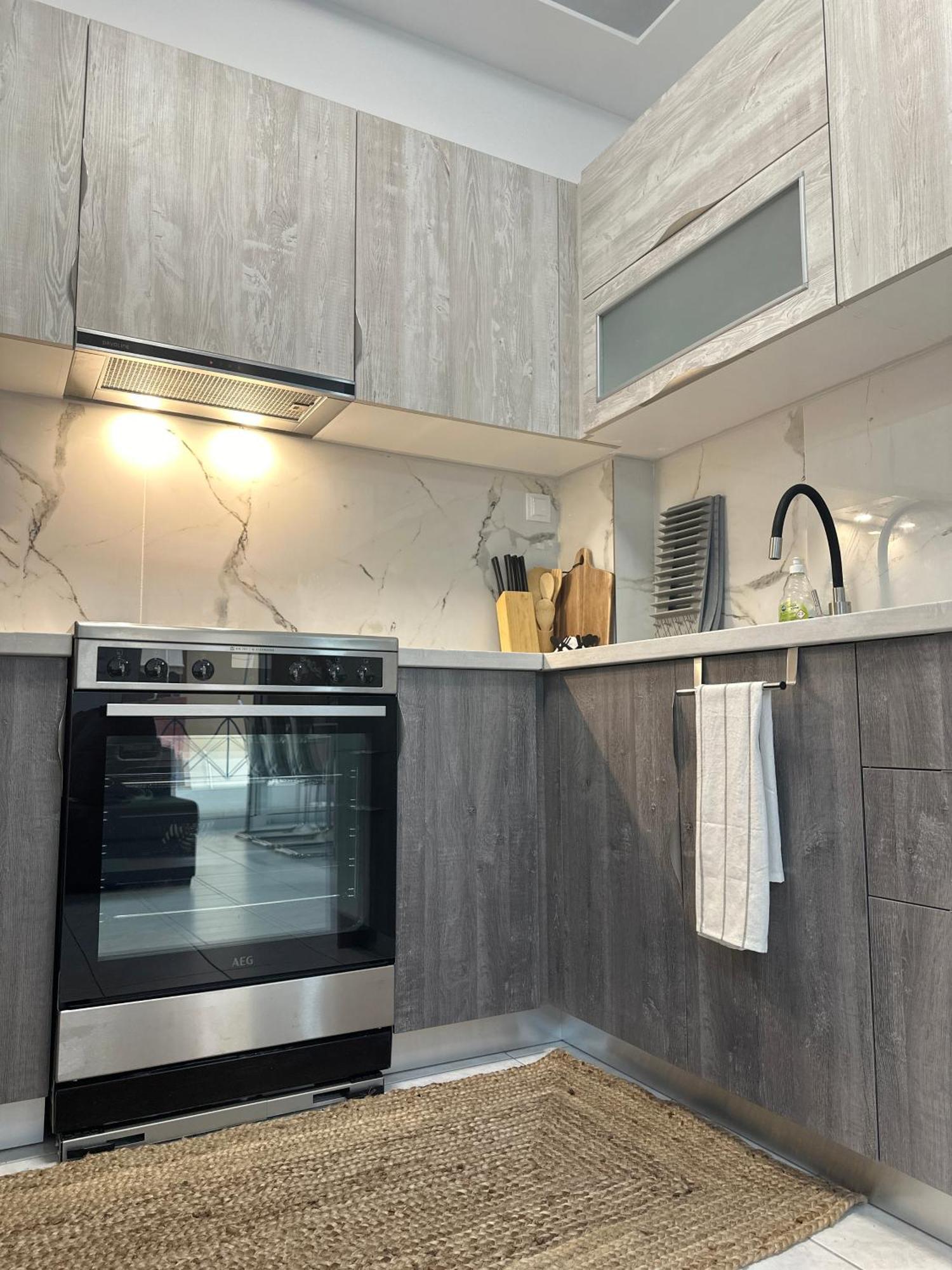 The Lighthouse Apartment Chalkida Exterior photo